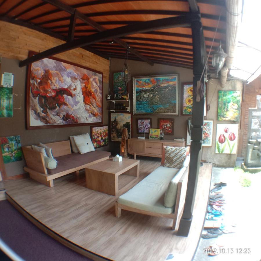 Joglo Villa Bali Penatih Exterior photo